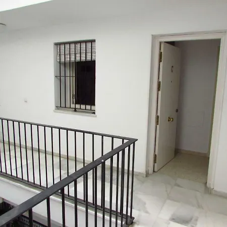 Апартаменты Mi Pequeno Кадис