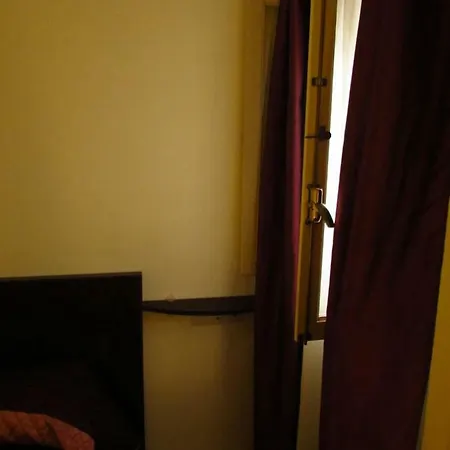 Апартаменты Mi Pequeno Кадис